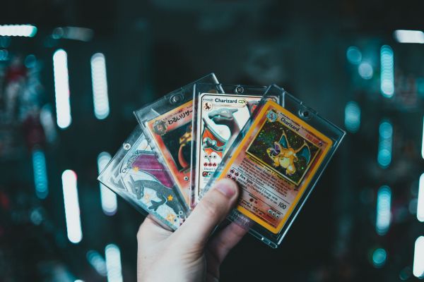 Explorez le monde fascinant des mystery boxes pokémon !