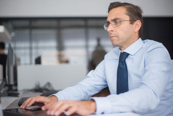 Réaliser une simulation de portage salarial en ligne : astuces clés